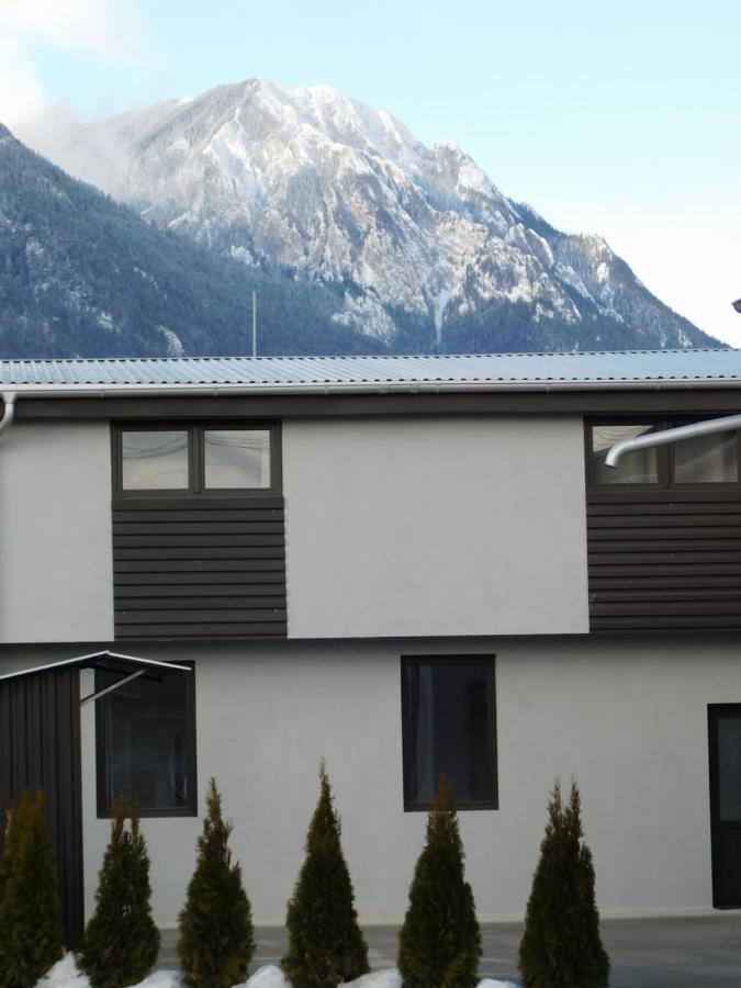 Zărneşti Mountain Vista Suites المظهر الخارجي الصورة