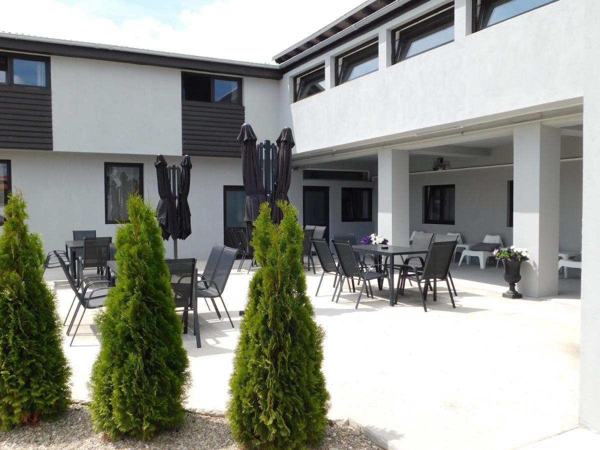 Zărneşti Mountain Vista Suites المظهر الخارجي الصورة