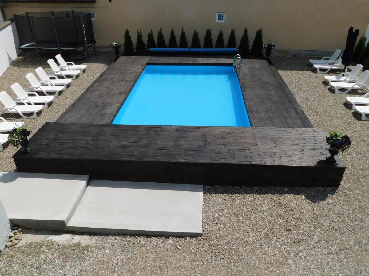 Zărneşti Mountain Vista Suites المظهر الخارجي الصورة